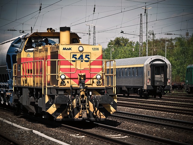 Vasúti szállítmányozás és vasúti fuvarozás